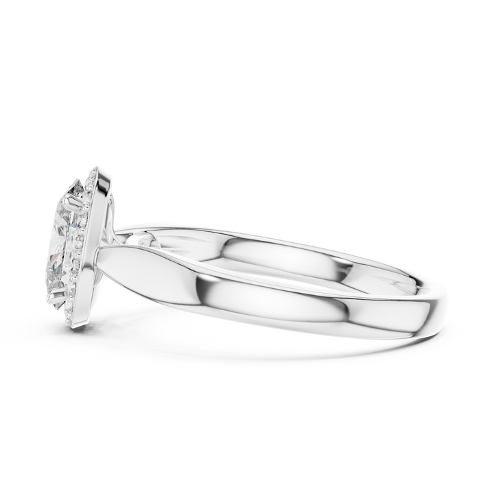 Elegant Oval Cut Halo Engagement Ring
