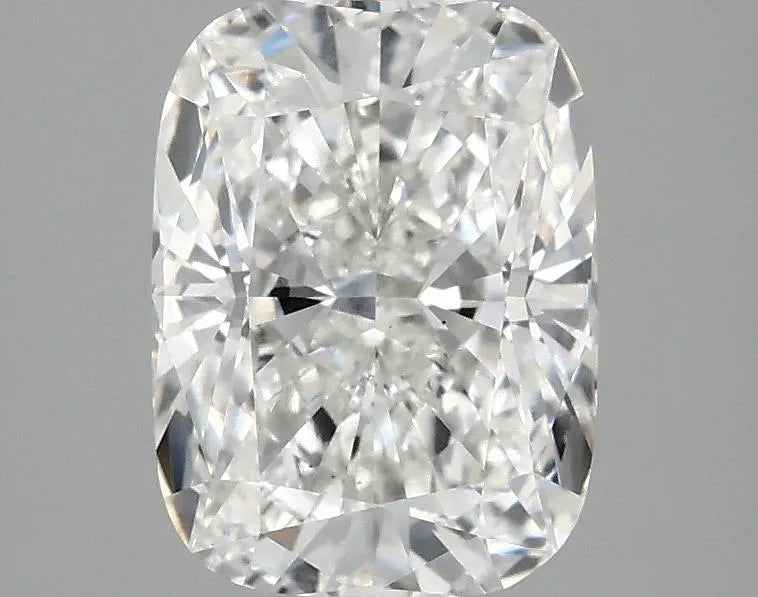 2.00ct Cushion modified Lab Grown Diamond (Colour E, Clarity VS1, IGI Certified)