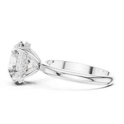 Round Cut Diamond Pavé Halo Engagement Ring